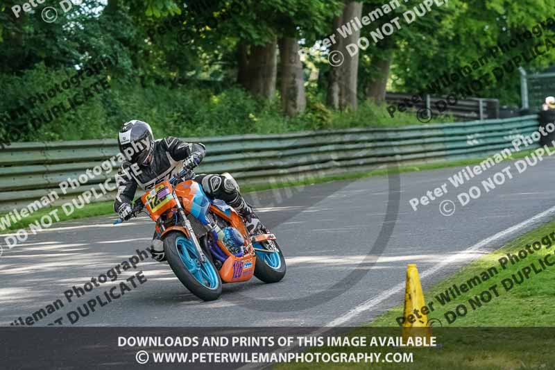 cadwell no limits trackday;cadwell park;cadwell park photographs;cadwell trackday photographs;enduro digital images;event digital images;eventdigitalimages;no limits trackdays;peter wileman photography;racing digital images;trackday digital images;trackday photos